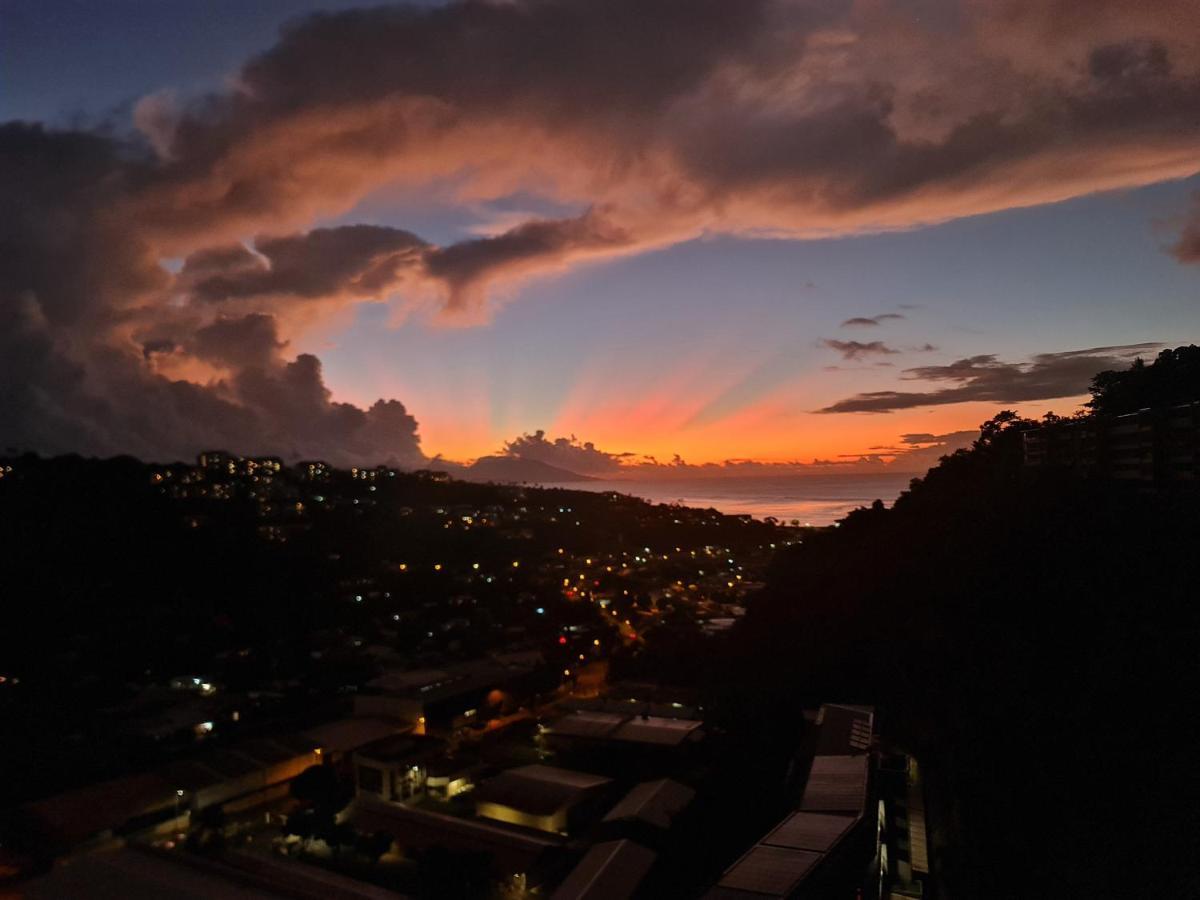Papeete Appartement Entier A 10 Min De L'Aeroport Luaran gambar